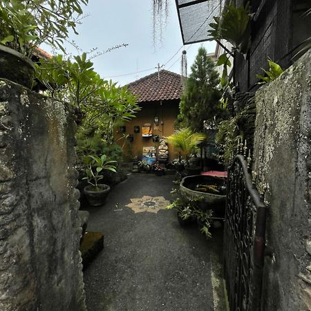 Suntari Homestay Ubud Buitenkant foto